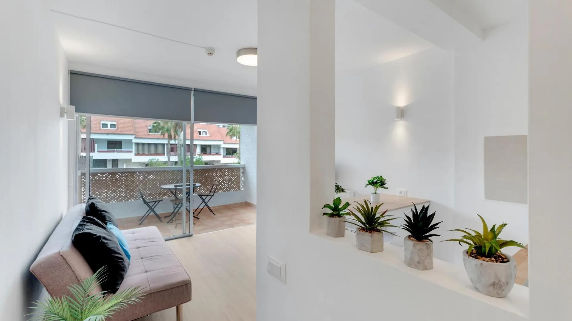 Bonito Apto Playa Las Americas Aptos Playa Honda By Paramount Holidays Playa de las Américas Lejlighed
